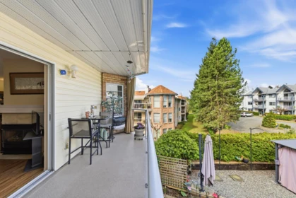 Breakfast Nook Photo of 208 22611 116 Avenue, Maple Ridge, BC