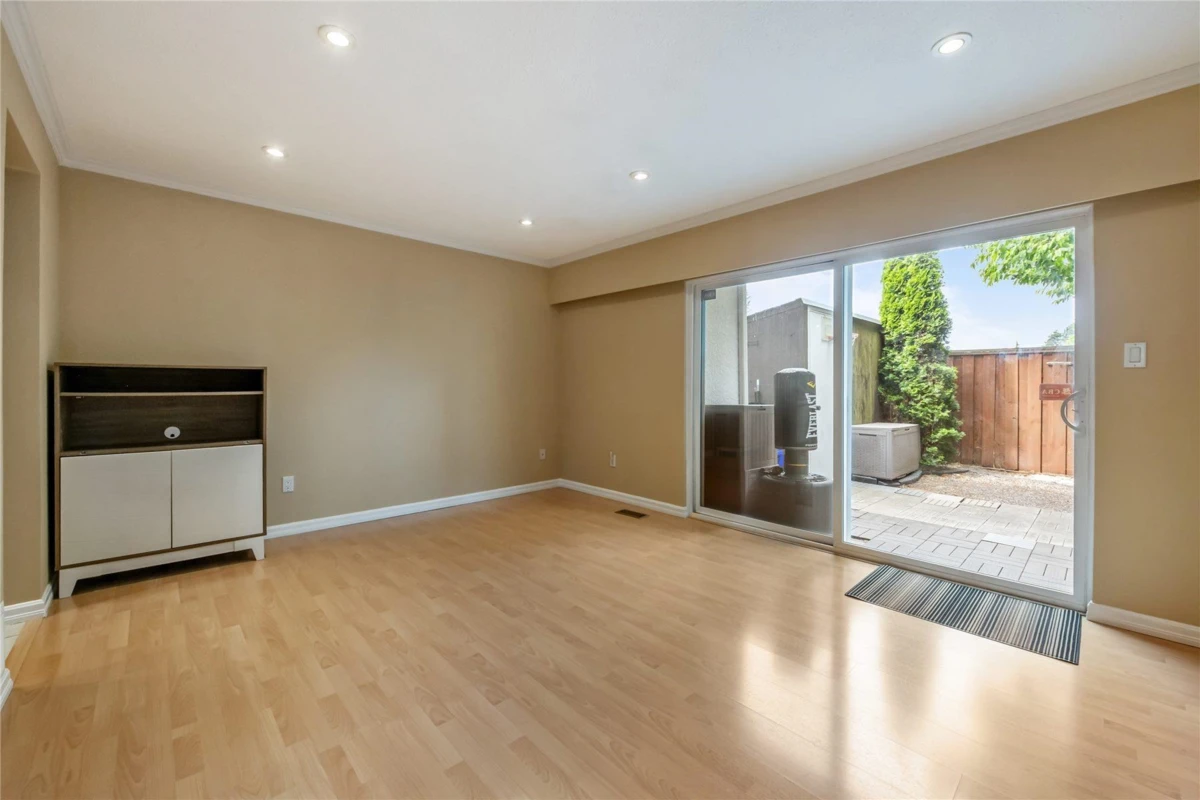 Living Room Photo of 517 9651 Glendower Drive, Richmond, BC