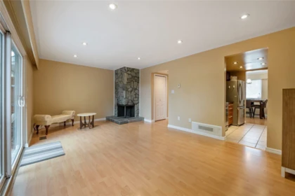 Kitchen Island Photo of 517 9651 Glendower Drive, Richmond, BC