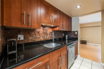 Walk-In Closet Photo of 517 9651 Glendower Drive, Richmond, BC