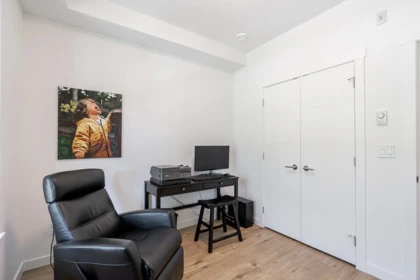 Mudroom Photo of 411 3182 Gladwin Road, Abbotsford, BC