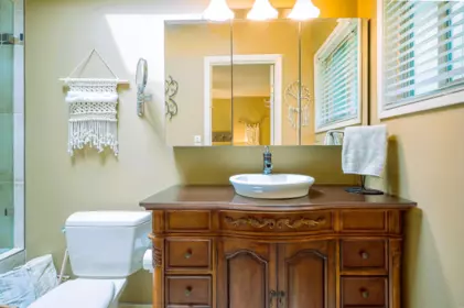 Mudroom Photo of 9072 Gay Street, Langley, BC