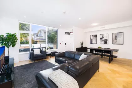 601 W 31st Avenue, Vancouver, BC, Vancouver — Townhouse for sale