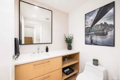 Primary Bedroom Photo of 601 W 31st Avenue, Vancouver, BC