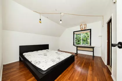 Garden / Landscaping Photo of 4711 Gothard Street, Vancouver, BC
