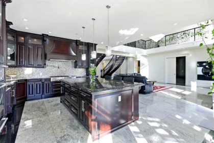 Kitchen Island Photo of 21098 85 Avenue, Langley, BC