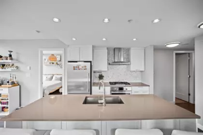 Kitchen Island Photo of 2005 520 Como Lake Avenue, Coquitlam, BC