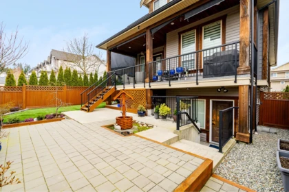 Garden / Landscaping Photo of 1400 Coast Meridian Road, Coquitlam, BC