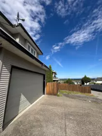 Primary Bedroom Photo of 15058 72nd Avenue, Surrey, BC