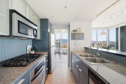 3302 33 Smithe Street, Vancouver, BC, Vancouver — Apartment/Condo for sale