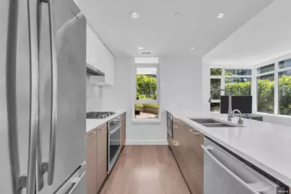 203 8538 River District Crossing, Vancouver, BC, Vancouver — Apartment/Condo for sale
