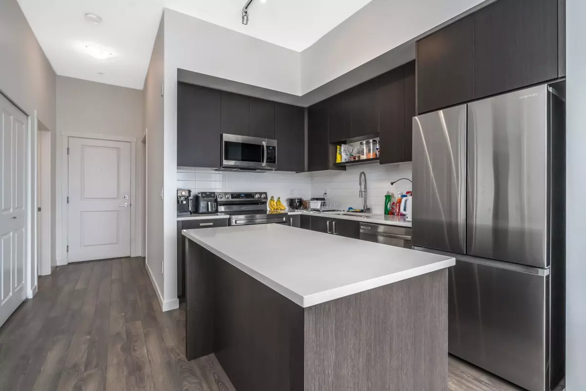Dining Area Photo of 620 15825 85 Avenue, Surrey, BC