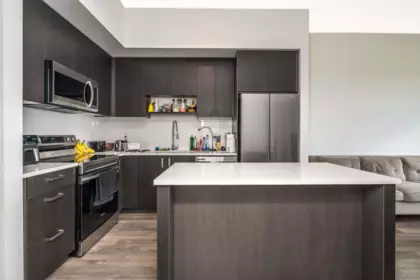 Kitchen Photo of 620 15825 85 Avenue, Surrey, BC