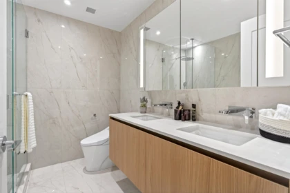 Powder Room Photo of 202 135 E 13th Street, North Vancouver, BC