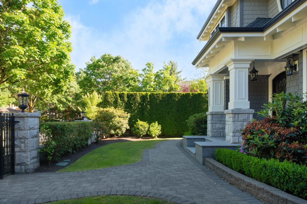 Family Room Photo of 6869 Selkirk Street, Vancouver, BC