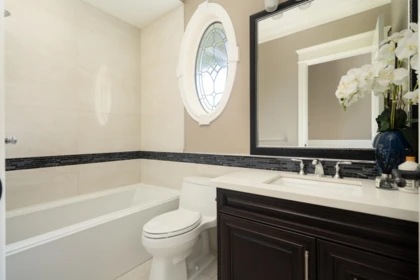 Entry Foyer Photo of 6869 Selkirk Street, Vancouver, BC