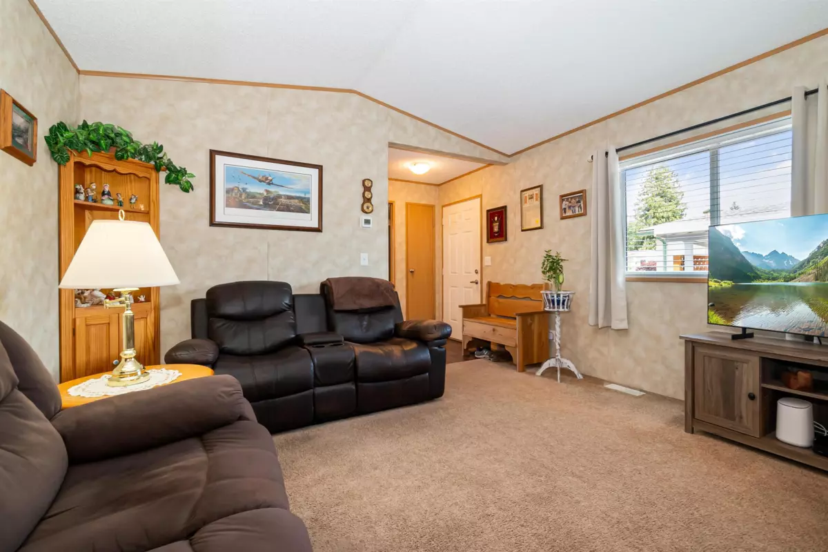 Dining Area Photo of 93 6338 Vedder Road, Chilliwack, BC