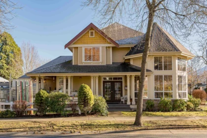 5877 Garrison Boulevard, Chilliwack, BC, Chilliwack — Single Family Residence for sale