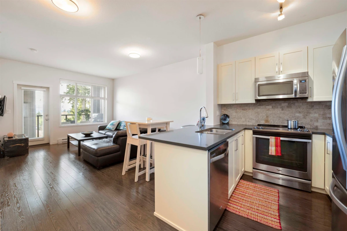Living Room Photo of 510 2855 156 Street, Surrey, BC
