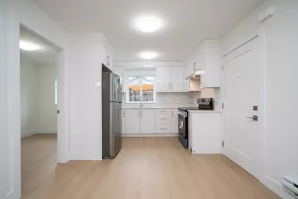 Hot Tub / Spa Photo of 3435 Franklin Street, Vancouver, BC