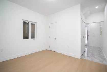 Laundry Room Photo of 3435 Franklin Street, Vancouver, BC