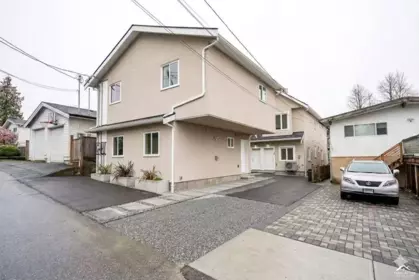 Swimming Pool Photo of 3435 Franklin Street, Vancouver, BC