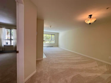 Guest Bathroom Photo of 137 2980 Princess Crescent, Coquitlam, BC