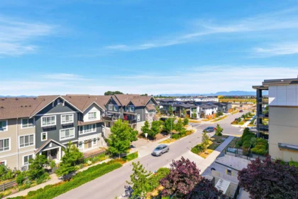 Loft / Bonus Room Photo of 414 1892 Starling Drive, Tsawwassen, BC