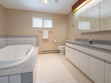 Laundry Room Photo of 5160 Ridgeview Drive, Sechelt, BC