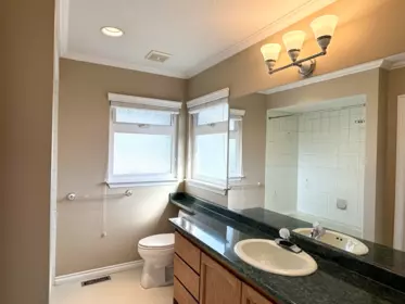 Basement Recreation Room Photo of 14897 22 Avenue, Surrey, BC