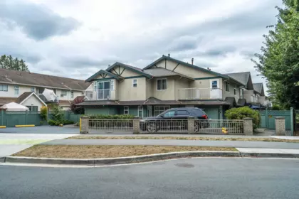 2 20258 Michaud Crescent, Langley, BC, Langley — Townhouse for sale