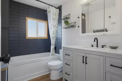 Laundry Room Photo of 40 3031 200 Street, Langley, BC