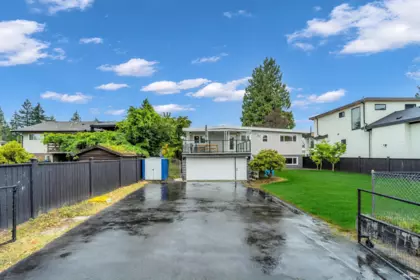 Garden / Landscaping Photo of 295 Leroy Street, Coquitlam, BC