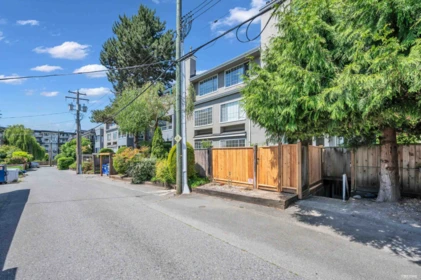 Street View Photo of 110 125 W 18th Street, North Vancouver, BC