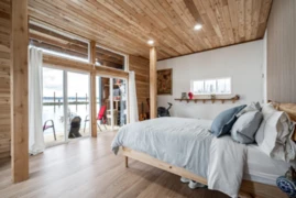 A24 415 Esplanade, North Vancouver, BC