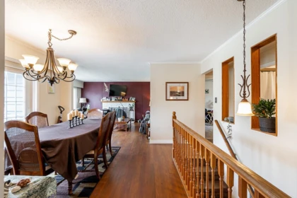 Breakfast Nook Photo of 11380 75b Avenue, Delta, BC