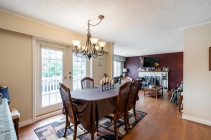 Kitchen Island Photo of 11380 75b Avenue, Delta, BC