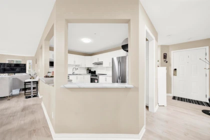 Breakfast Nook Photo of 216 7171 121 Street, Surrey, BC