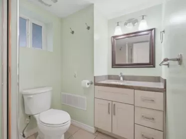 Walk-In Closet Photo of 3183 Beacon Drive, Coquitlam, BC