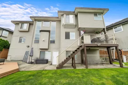 Front Yard Photo of 14451 77 Avenue, Surrey, BC