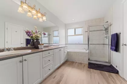 Guest Bathroom Photo of 14451 77 Avenue, Surrey, BC