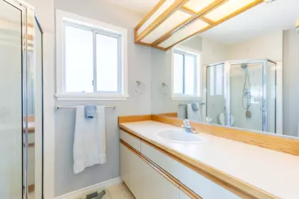 Laundry Room Photo of 3330 Hyde Park Place, Coquitlam, BC