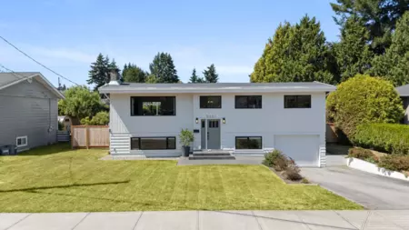 Outdoor Patio Photo of 5301 10a Avenue, Delta, BC