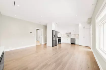 3128 Kings Avenue, Vancouver, BC, Vancouver — Half Duplex for sale