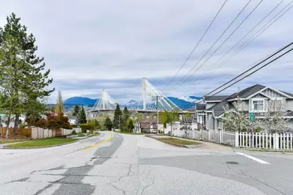 11372 Surrey Road, Surrey, BC, Surrey — Single Family Residence for sale
