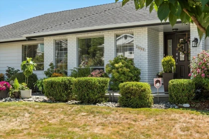 34866 Everson Place, Abbotsford, BC, Abbotsford — Single Family Residence for sale
