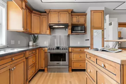 Kitchen Photo of 6464 Reid Road, Chilliwack, BC