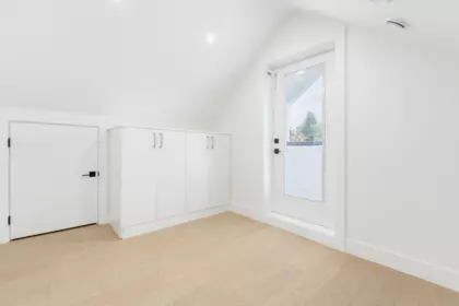 Hallway Photo of 2972 Venables Street, Vancouver, BC