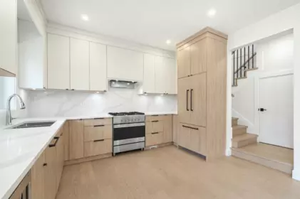 Kitchen Island Photo of 2972 Venables Street, Vancouver, BC