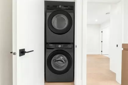 Laundry Room Photo of 2972 Venables Street, Vancouver, BC